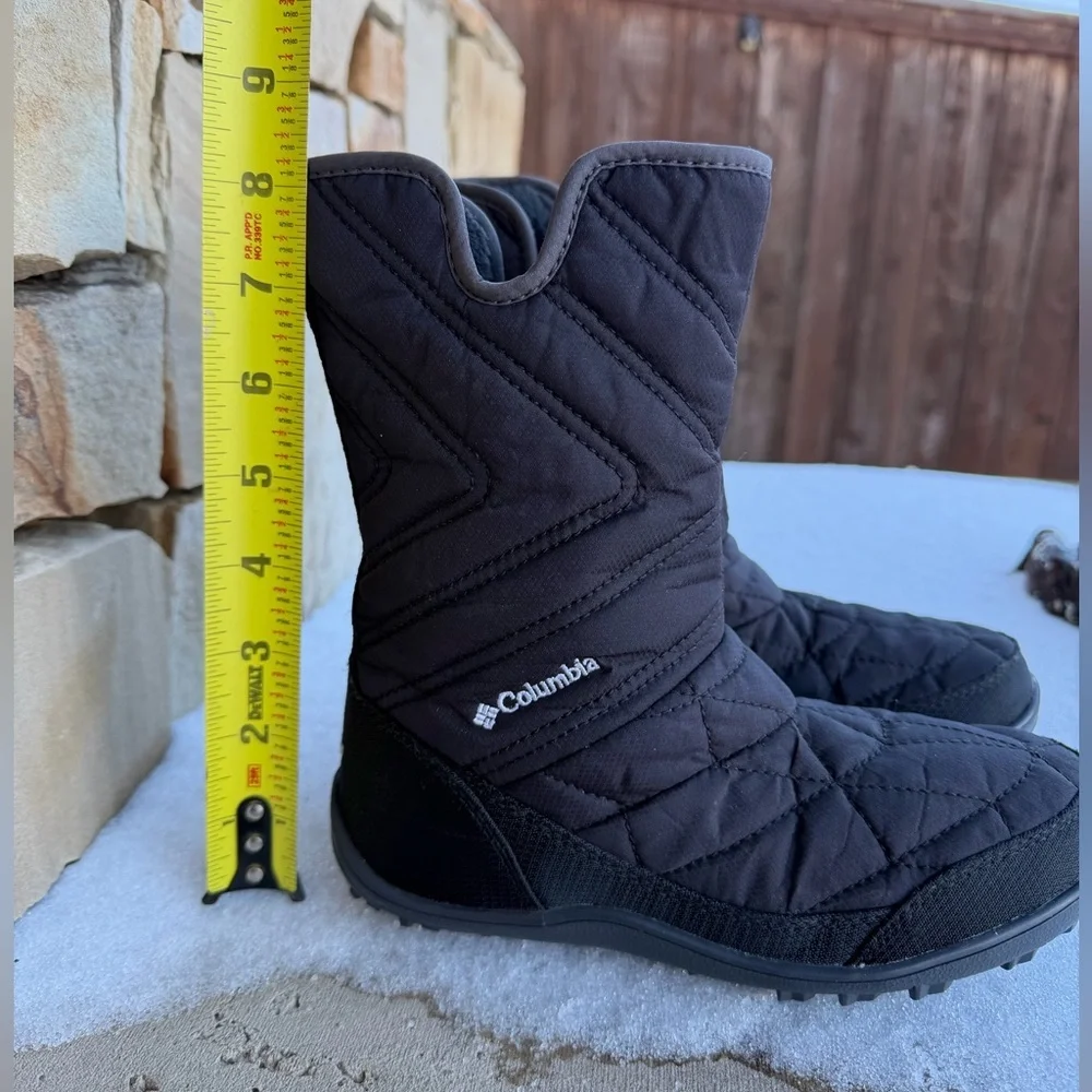 Columbia Minx Black Quilted Snow Rain Winter Boots Omni Heat water proof Sz-1. U
